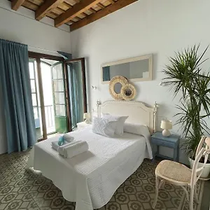 doa-lola-rooms.es-andalucia.com/